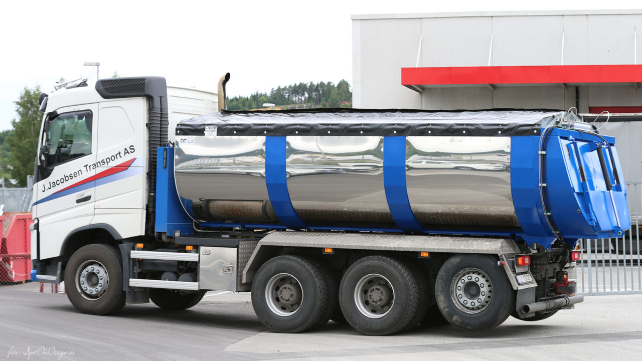 Asfaltbalje/Asfalttraug i Hardox 450 Stål levert · Kunde: J. Jacobsen Transport AS, Mo i Rana